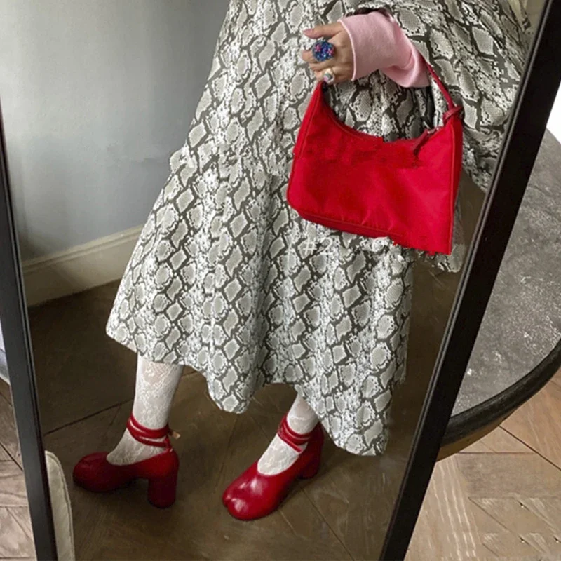 2026 빈티지 봄 패션 스플릿 토 여성 펌프스 청키  - Vintage Fashion Aesthetic 리뷰 및 가격